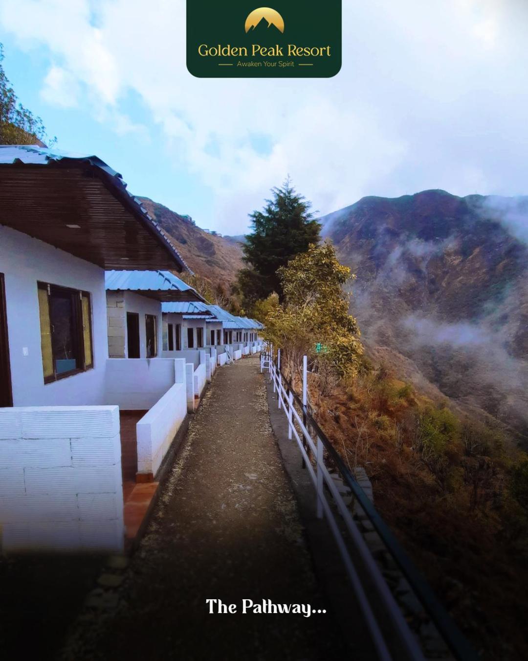 Golden Peak Resort Lakhwār Zewnętrze zdjęcie